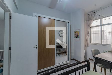 Quarto de apartamento à venda com 1 quarto, 42m² em Copacabana, Rio de Janeiro