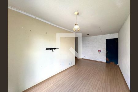 Sala de apartamento à venda com 2 quartos, 72m² em Jardim Pacaembu, Jundiaí