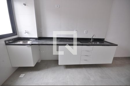 Cozinha de apartamento para alugar com 1 quarto, 40m² em Vila Constança, São Paulo