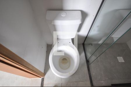 Banheiro de apartamento para alugar com 1 quarto, 40m² em Vila Constança, São Paulo