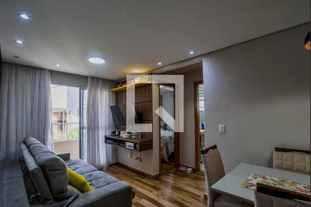 Sala de apartamento à venda com 2 quartos, 51m² em Utinga, Santo André