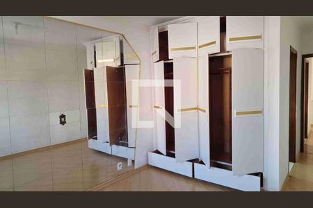 Casa à venda com 3 quartos, 180m² em Parque Mandaqui, São Paulo