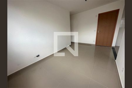 Apartamento à venda com 2 quartos, 57m² em Planalto, Belo Horizonte