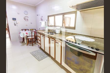 Cozinha de apartamento à venda com 4 quartos, 125m² em Vila Regente Feijó, São Paulo