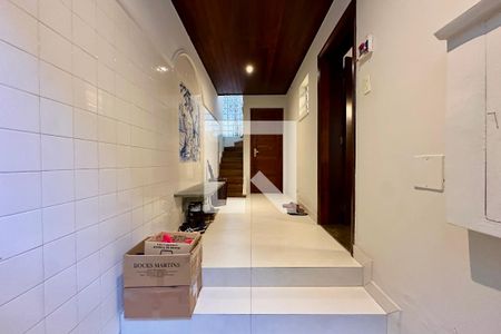 Hall de entrada de casa de condomínio à venda com 5 quartos, 297m² em Botafogo, Rio de Janeiro