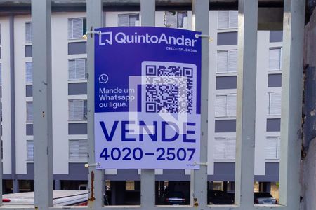 Placa de apartamento à venda com 2 quartos, 47m² em Fazenda da Juta, São Paulo