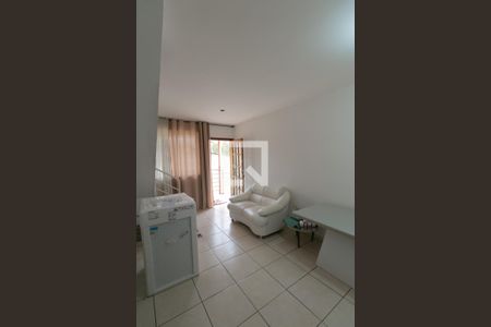 Sala de casa à venda com 2 quartos, 70m² em Céu Azul, Belo Horizonte