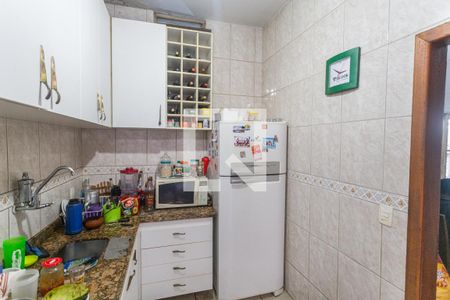 Cozinha de casa à venda com 3 quartos, 172m² em Santa Tereza, Belo Horizonte