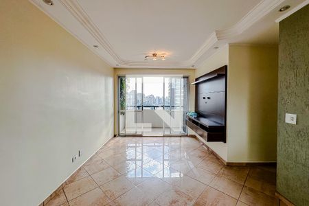 Sala de apartamento para alugar com 3 quartos, 70m² em Jardim Analia Franco, São Paulo