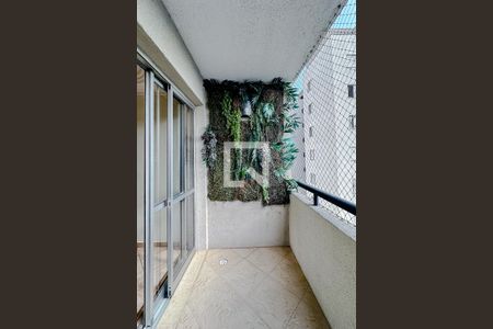 Varanda da Sala de apartamento para alugar com 3 quartos, 70m² em Jardim Analia Franco, São Paulo
