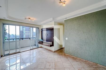 Sala de apartamento para alugar com 3 quartos, 70m² em Jardim Analia Franco, São Paulo