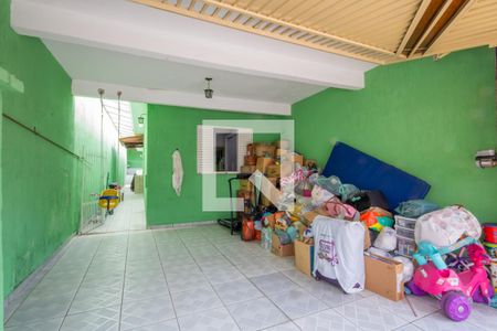 Garagem de casa à venda com 2 quartos, 125m² em Conceicao, Osasco