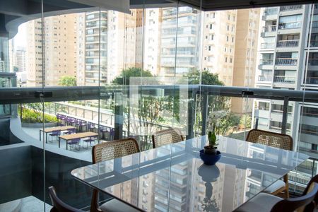 Sala de Jantar de apartamento à venda com 1 quarto, 50m² em Jardim das Acacias, São Paulo