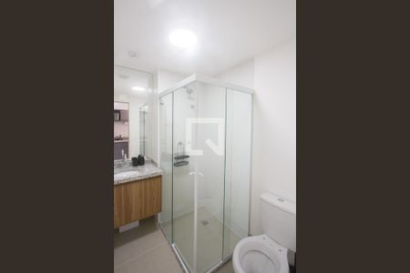 Banheiro de kitnet/studio para alugar com 1 quarto, 24m² em Vila Cordeiro, São Paulo