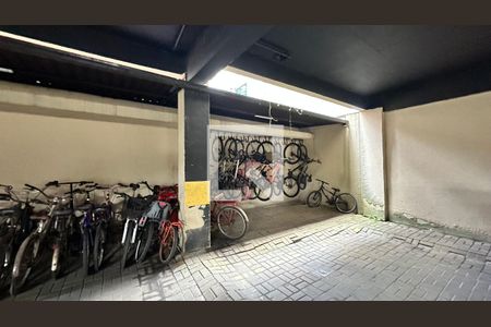 Bicicletário de apartamento para alugar com 1 quarto, 40m² em Recreio dos Bandeirantes, Rio de Janeiro