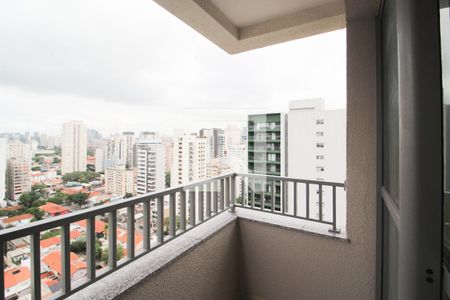 Varanda de kitnet/studio para alugar com 1 quarto, 26m² em Vila Olímpia, São Paulo