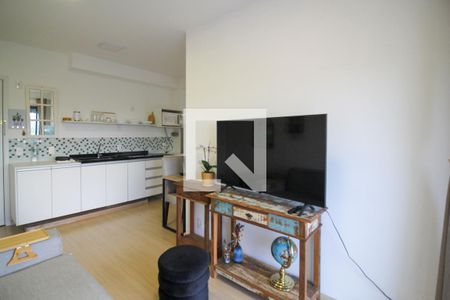 Sala de apartamento à venda com 2 quartos, 49m² em Santo Amaro, São Paulo