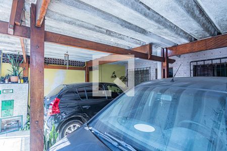 Garagem de casa à venda com 4 quartos, 240m² em Jardim Peri, São Paulo