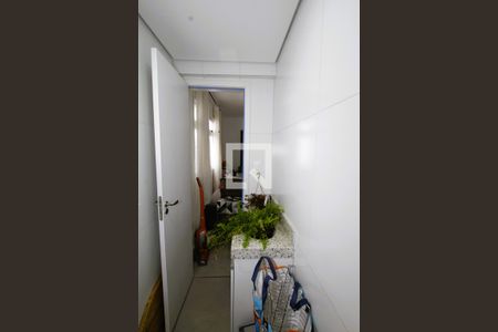 Lavabo de apartamento à venda com 2 quartos, 66m² em Nova Granada, Belo Horizonte