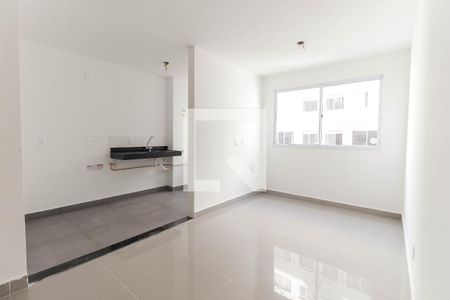 Sala de apartamento para alugar com 2 quartos, 40m² em Colônia (zona Leste), São Paulo