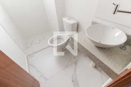 Banheiro de apartamento para alugar com 2 quartos, 40m² em Colônia (zona Leste), São Paulo