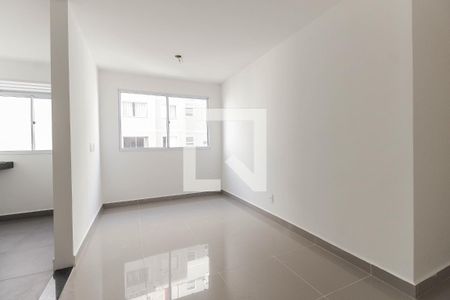 Apartamento para alugar com 2 quartos, 40m² em Colônia (zona Leste), São Paulo