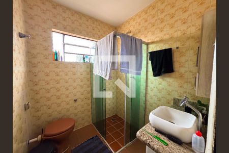 Banheiro Social de casa à venda com 3 quartos, 192m² em Jardim Vera Cruz, Contagem