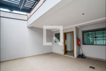 Garagem de casa à venda com 3 quartos, 130m² em Vila Curuçá, Santo André