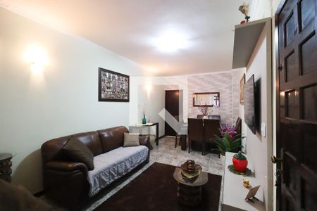 Sala de casa à venda com 3 quartos, 200m² em Jardim Modelo, São Paulo