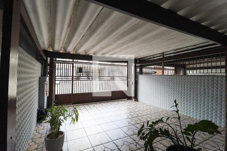 Garagem de casa à venda com 3 quartos, 200m² em Jardim Modelo, São Paulo