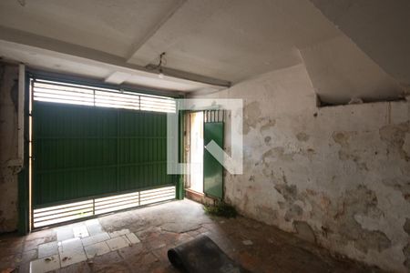 Garagem de casa à venda com 2 quartos, 110m² em Vila Medeiros, São Paulo