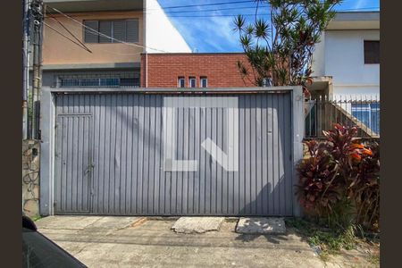 Fachada de casa à venda com 5 quartos, 220m² em Bosque da Saúde, São Paulo