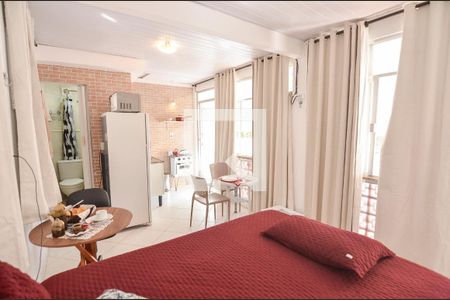 Sala/Quarto de kitnet/studio para alugar com 1 quarto, 22m² em Tijuca, Rio de Janeiro