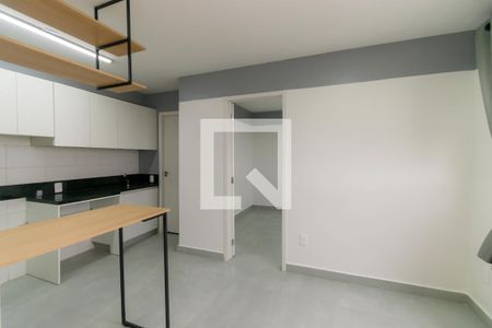 Sala de apartamento para alugar com 2 quartos, 38m² em Jardim Santa Adélia, São Paulo