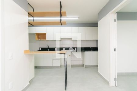 Sala de apartamento para alugar com 2 quartos, 38m² em Jardim Santa Adélia, São Paulo
