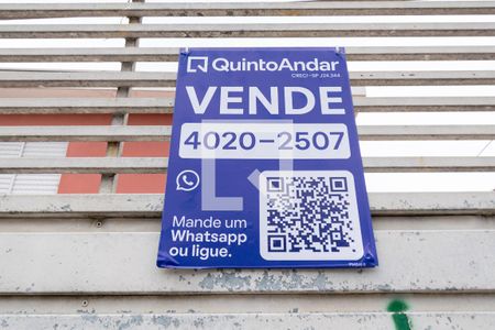Placa de casa à venda com 3 quartos, 206m² em Jardim Oriental, São Paulo