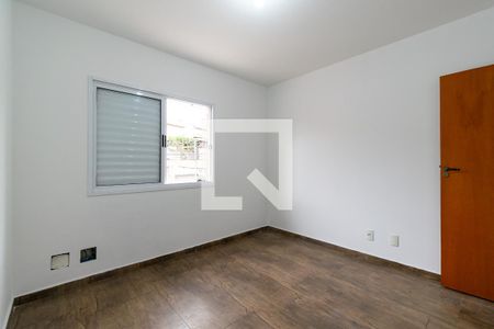 Quarto 3 de casa à venda com 3 quartos, 206m² em Jardim Oriental, São Paulo