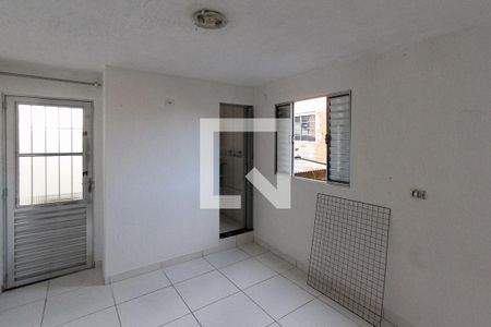 Quarto de casa para alugar com 1 quarto, 65m² em Jardim Vera Cruz(zona Leste), São Paulo