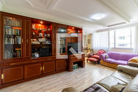 Sala de TV de apartamento à venda com 4 quartos, 200m² em Paraíso, São Paulo