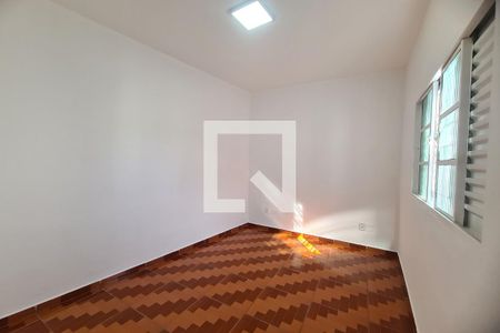 Quarto de casa à venda com 4 quartos, 200m² em Vila São José, São Paulo