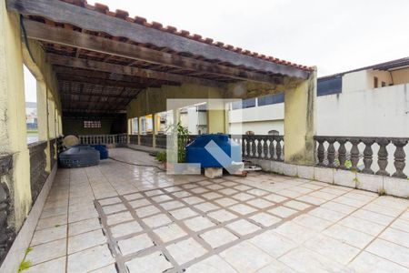 Área Externa de casa à venda com 4 quartos, 300m² em Jardim Piratininga, São Paulo