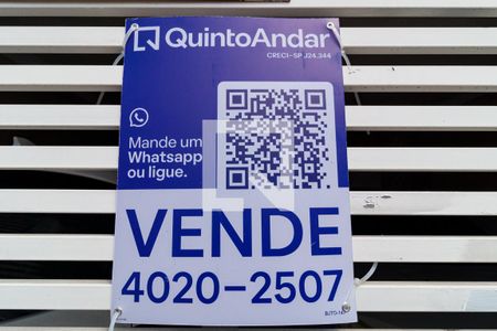 Plaquinha de casa à venda com 4 quartos, 199m² em Parque Edu Chaves, São Paulo