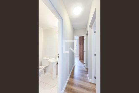 Corredor de apartamento para alugar com 3 quartos, 77m² em Conjunto Residencial Trinta E Um de Marco, São José dos Campos