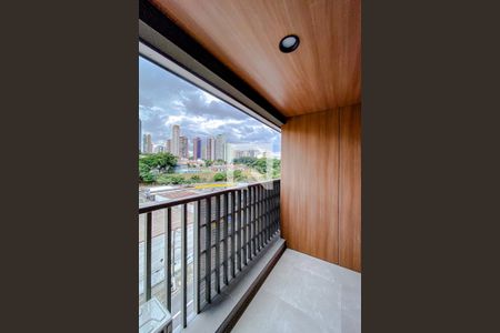 Varanda de kitnet/studio para alugar com 1 quarto, 24m² em Vila Regente Feijó, São Paulo