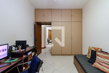 Quarto 1 de apartamento à venda com 3 quartos, 160m² em Copacabana, Rio de Janeiro