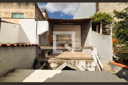 Vista de casa à venda com 3 quartos, 160m² em Vila Camilópolis, Santo André