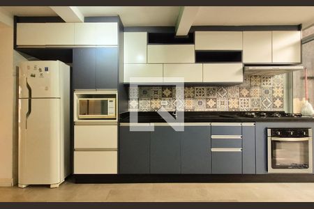 Cozinha de casa à venda com 3 quartos, 160m² em Vila Camilópolis, Santo André
