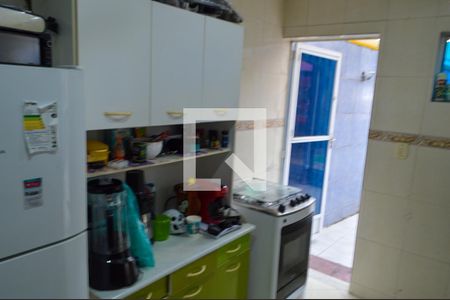 Cozinha de casa de condomínio para alugar com 1 quarto, 70m² em Pechincha, Rio de Janeiro