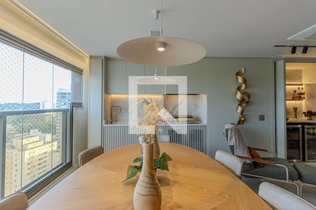 Sala de apartamento à venda com 3 quartos, 157m² em Jardim das Acacias, São Paulo