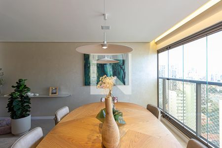 Sala de apartamento à venda com 3 quartos, 157m² em Jardim das Acacias, São Paulo